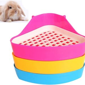 DesignerBox Pet Litter Tray, Small Animal Triangle Toilet Potty Trainer Pet Pee Corner Litter Tray Training for Hamster Chinchilla Guinea Pig Bunny Ferret (Color Random)